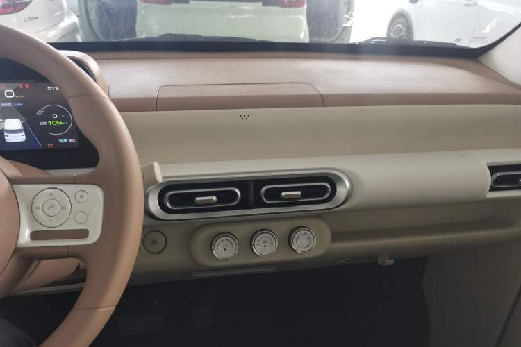 Used Wuling Hongguang MINIEV 2024 3rd Generation 215km Youth Edition