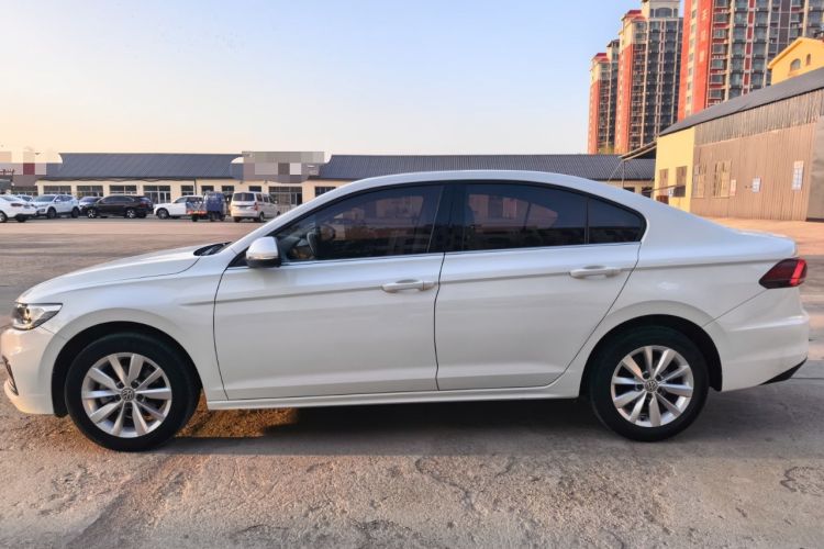 Used Volkswagen Bora 2019 1.5L Manual Comfort Version
