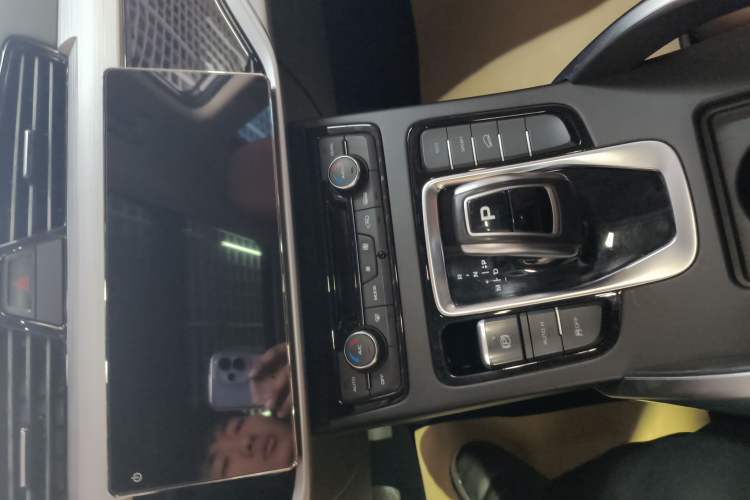 Used Geely Auto Emgrand X7 Sport 2021 1.8TD DCT Two-Wheel Drive Asian Games Edition