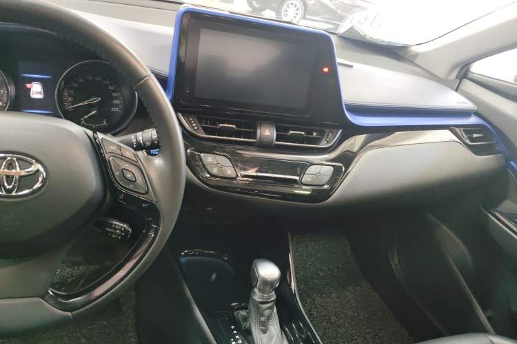 Used Toyota C-HR 2021 2.0L Luxury Edition Audio And AC Panel