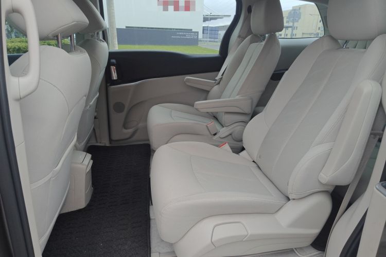 Used Buick GL8 2022 Land Cruiser Executive Class 652T Comfort Model Left Rear Seat