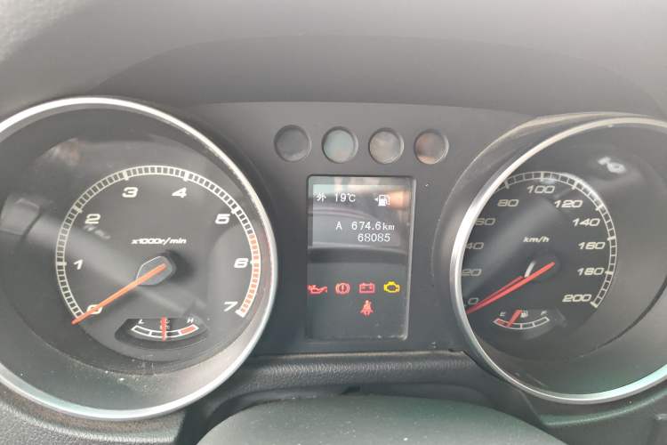 Used BAIC Off-Road BJ40 2016 40L 2.3T Manual All-Wheel Drive Prestige Edition
