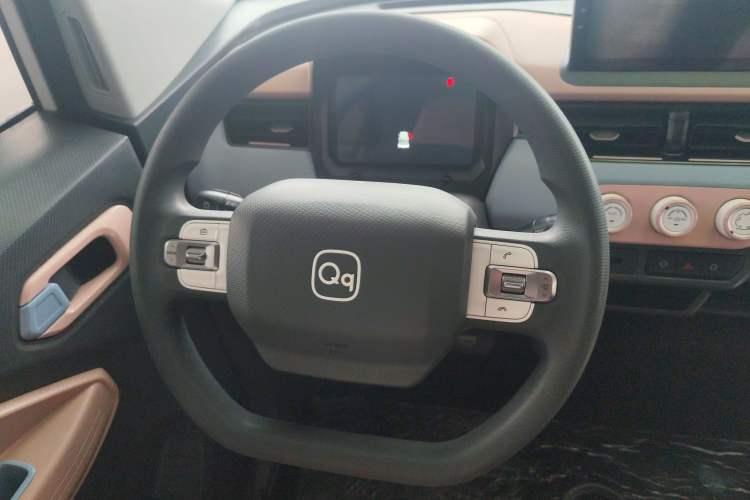 Used Chery QQ Ice Cream 2024 Edition Youth Version 205km Sundae