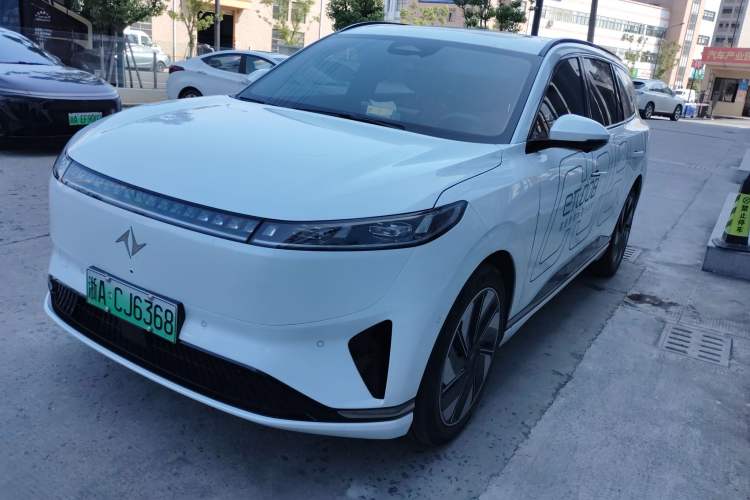 Used Dongfeng eπ eπ008 2024 636Max All-Electric Version 6 Seats