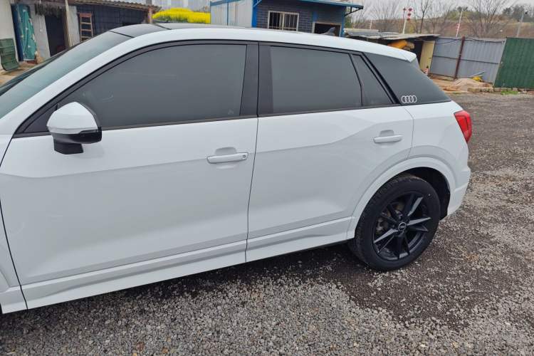 Used Audi Q2L 2022 35 TFSI Progressive Dynamic Edition Exterior 4