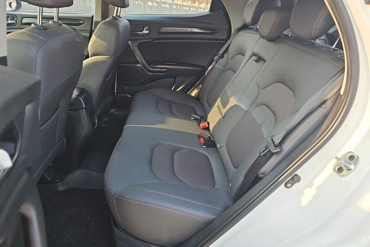 Used JAC Refine S3 2017 1.6L CVT Luxury Smart Model