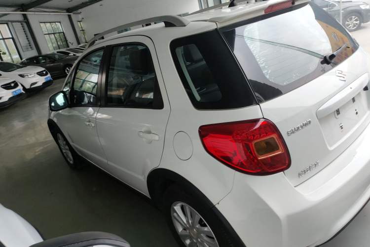 Used Suzuki SX4 2013 1.6L Automatic CoolRide Model