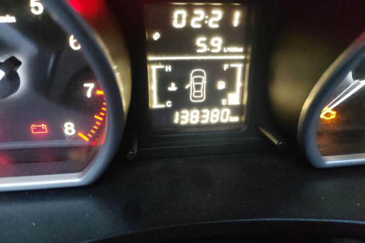 Used Zotye T600 2014 1.5T Manual Luxury Model
