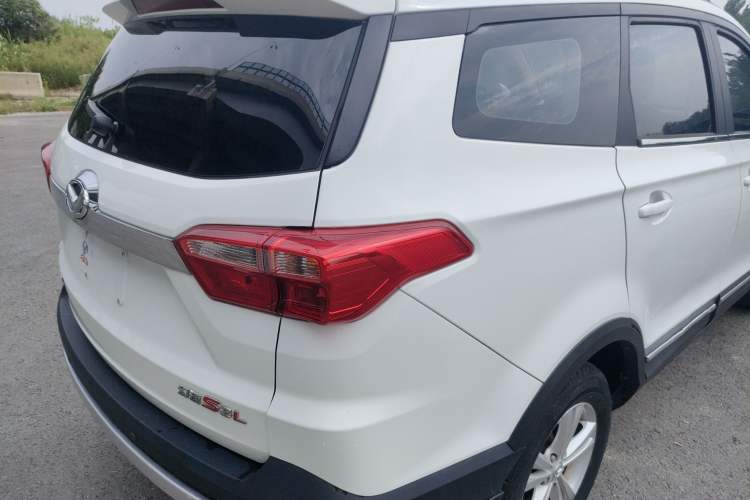 Used HYOSOW S3 2016 S3L 1.5L Manual Prestige Edition
