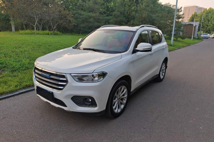 Used Haval H2 2017 Blue Label 1.5T Manual Two-Wheel Drive Luxury Model Guazi used car, China used car export, Used car for sale, Used  cars, Cheapest cars for sale