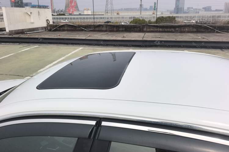 Used BMW 3 Series 2015 320Li Fashion Model