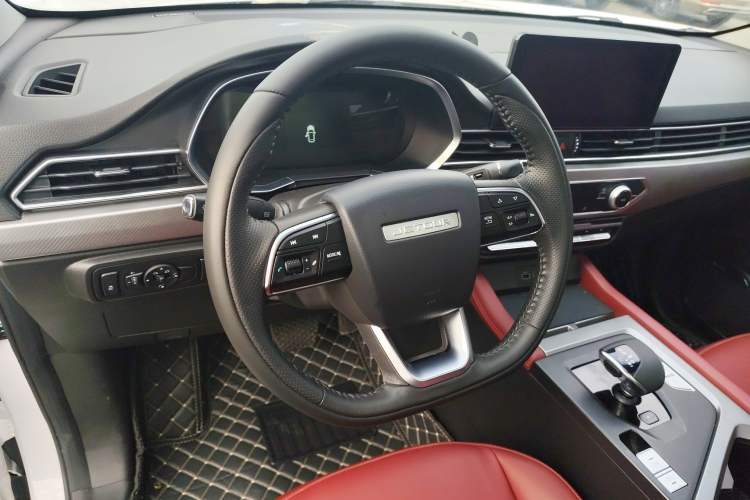 Used JETOUR X70S 2022 1.5T DCT Active Version 7-Seater
