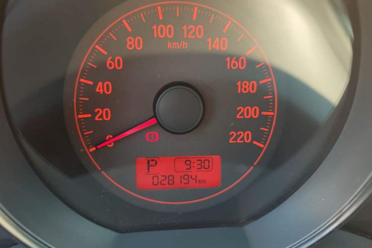 Used Honda Fit 2016 1.5L LX CVT Comfort Model
