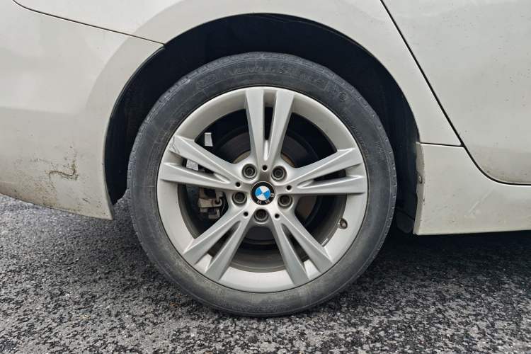 Used BMW 1 Series 2018 Facelifted 118i Design Package Edition