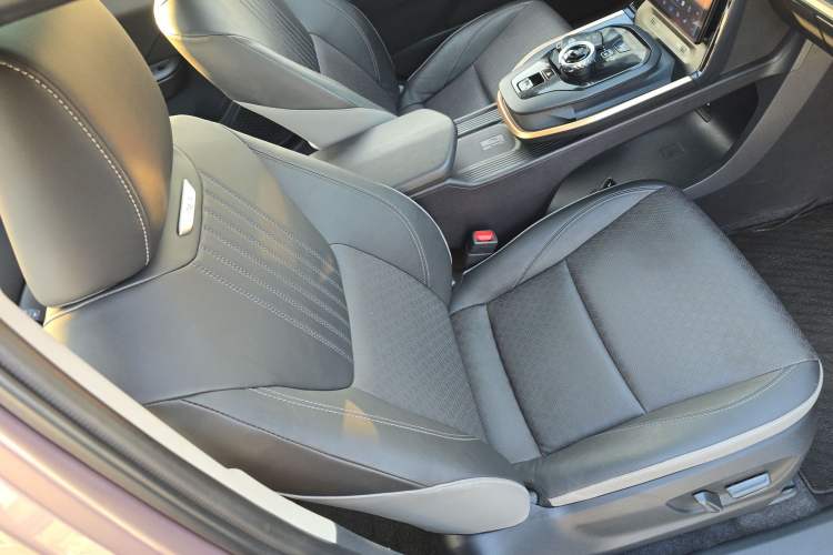 Used Toyota bZ3 2023 616 km Long-Range Premium