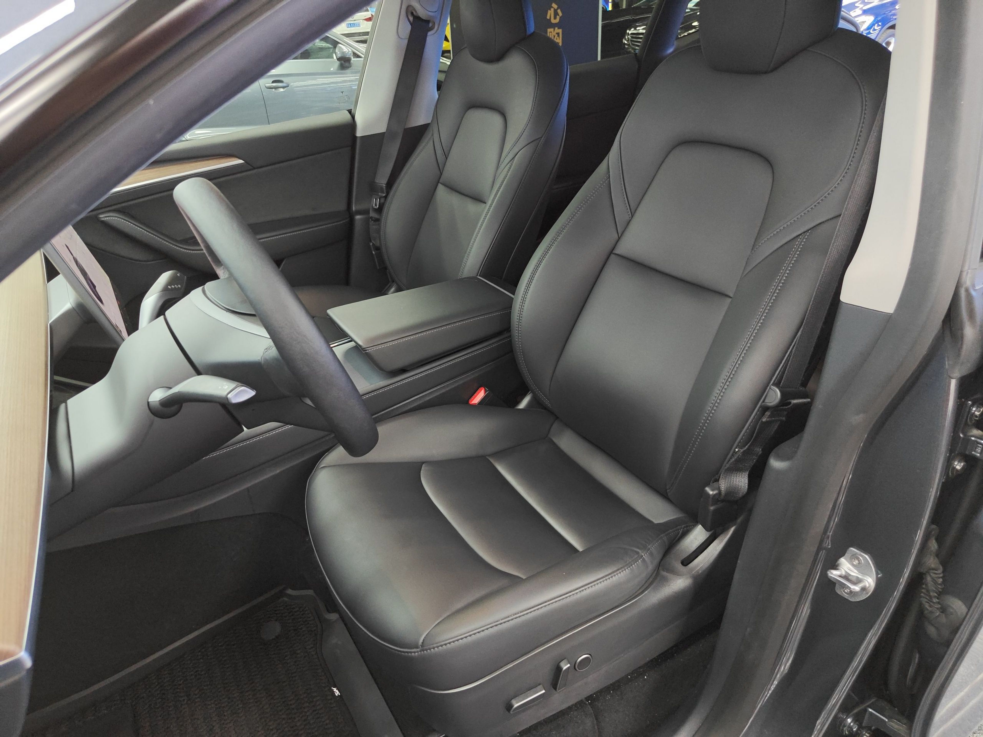 Avant de la voiture