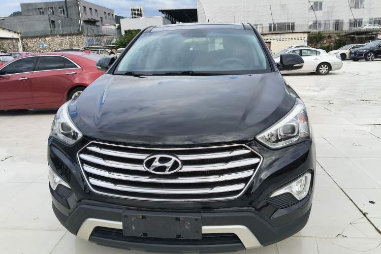 Used Hyundai Grand SantaFe 2015 2.2T 7-Seater Two-Wheel-Drive Zhi Ling Limited Edition