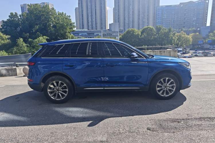 Used Lincoln Corsair 2020 2.0T Two-Wheel Drive Luxury Edition
