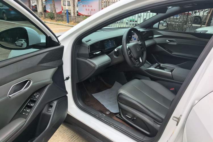 Used BYD Qin L 2025 EV 545KM Beyond Version
