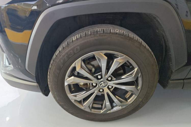 Used Toyota RAV4 2023 2.0L CVT Two-Wheel Drive Fashion Plus Edition