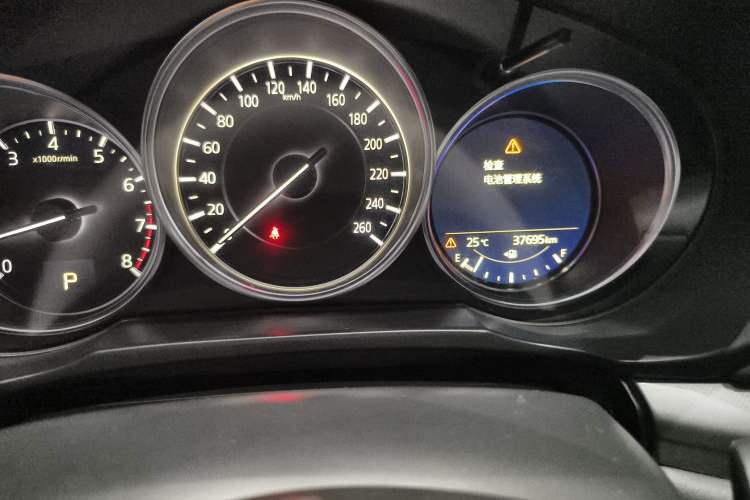 Used Mazda CX-5 2020 Revised Version 2.0L Automatic Two-Wheel Drive Smart Type Odometer Close Up