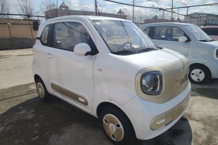 Used Bestune Pony 2026 Model 222km Cute Horse Plus
