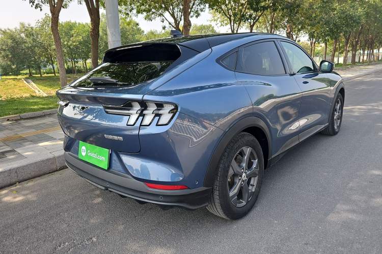 Used Ford Mustang Mach-E 2021 Leap Edition Rear-Drive Version (Standard Range)