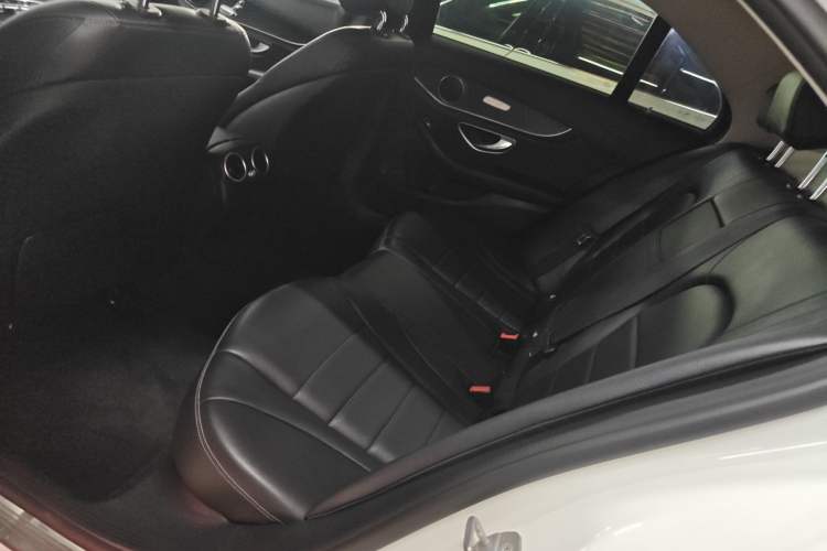 Used Mercedes-Benz C-Class 2018 C 180 L Fashion Edition Sport Version Interior 1