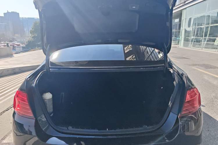 Used BMW 5 Series 2017 525Li Luxury Design Package