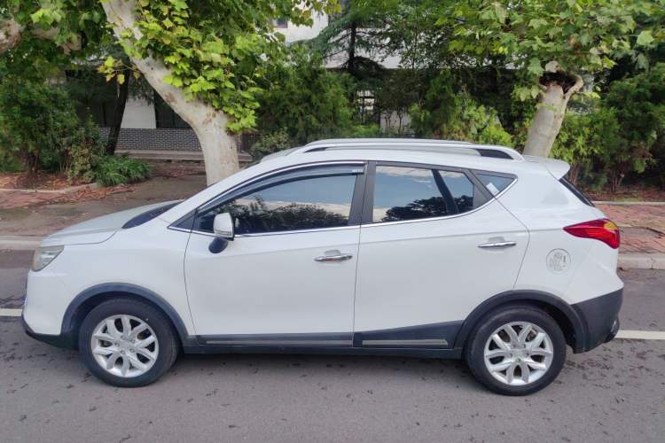 Used JAC Refine S3 2014 1.5L Manual Luxury Model