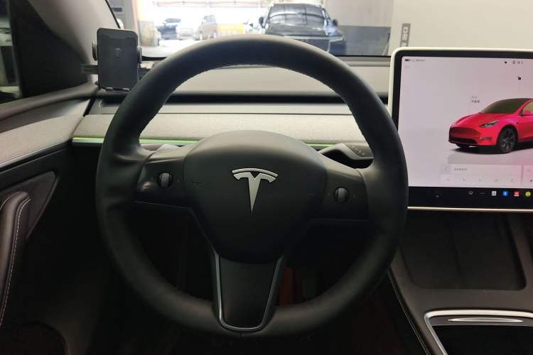 Used Tesla Model Y 2024 Rear-Wheel-Drive Version Steering Wheel