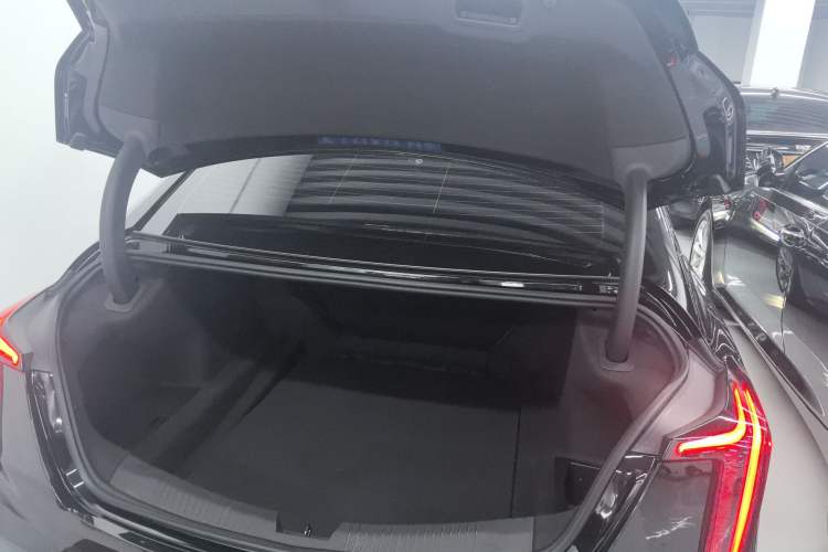 Used Cadillac CT5 2024 28T Luxury Pro Trim