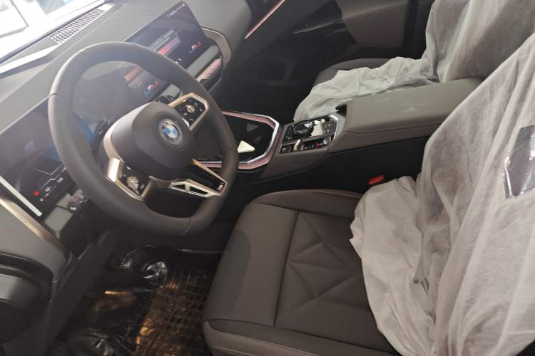 Used BMW X3 2025 xDrive30L Leading Model M Sport Package
