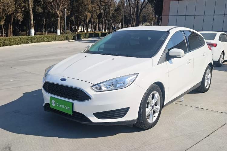 Used Ford Focus 2018 Hatchback Classic 1.6L Automatic Comfort Plus SmartDrive Edition
