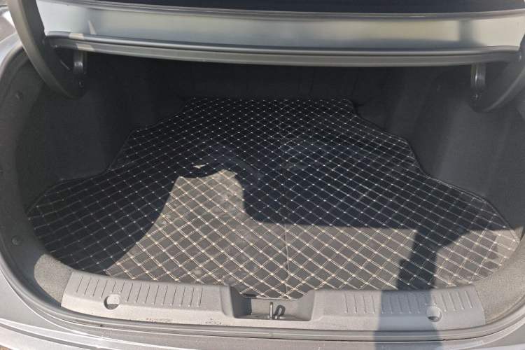 Used Changan Eado 2025 Blue Whale 1.5T 500Bar Flagship Model