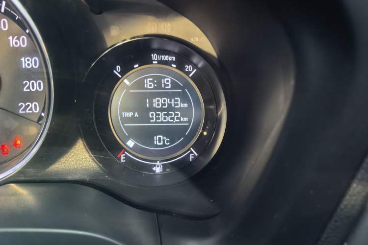 Used Honda XR-V 2017 1.5L LXi CVT Classic Edition