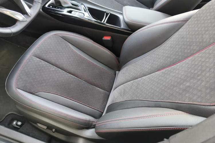 Used Buick Verano 2023 Pro GS Swift Edition Interior 5