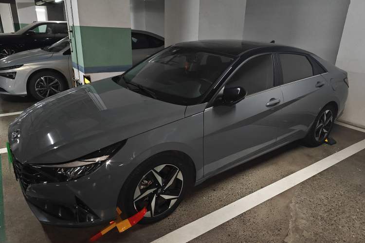 Used Hyundai Elantra 2021 1.5L CVT TOP Flagship Edition