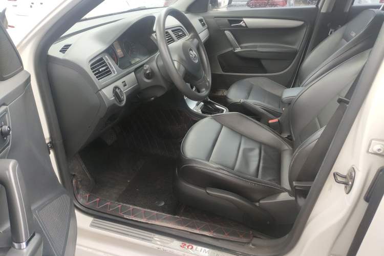 Used Volkswagen Gran Lavida 2014 1.4TSI Automatic 30th Anniversary Edition
