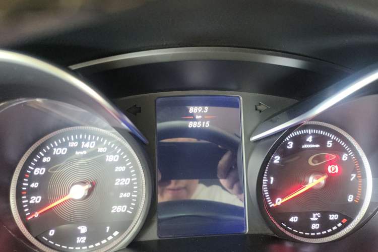 Used Mercedes-Benz V-Class 2016 V 260 Avantgarde Edition