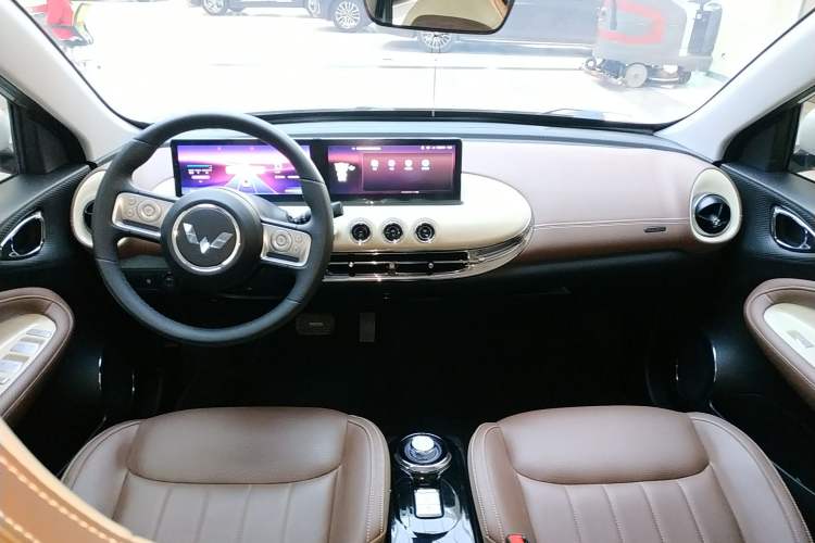 Used Wuling Bingo 2023 333 km Lingxi Connected+ Version Center Console
