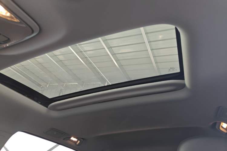 Used GAC Trumpchi M6 2019 270T DCT Luxury Edition (7-seater) China VI