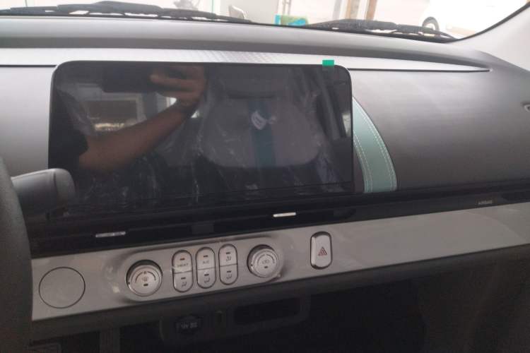 Used Changan Lumin 2025 205 km Xiangqin Version
