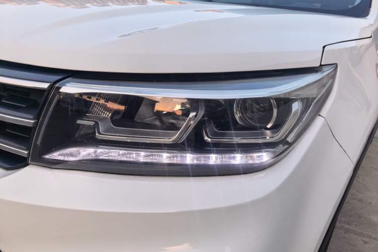 Used FORTHING Joyear X5 2017 2.0L Manual Luxury Version