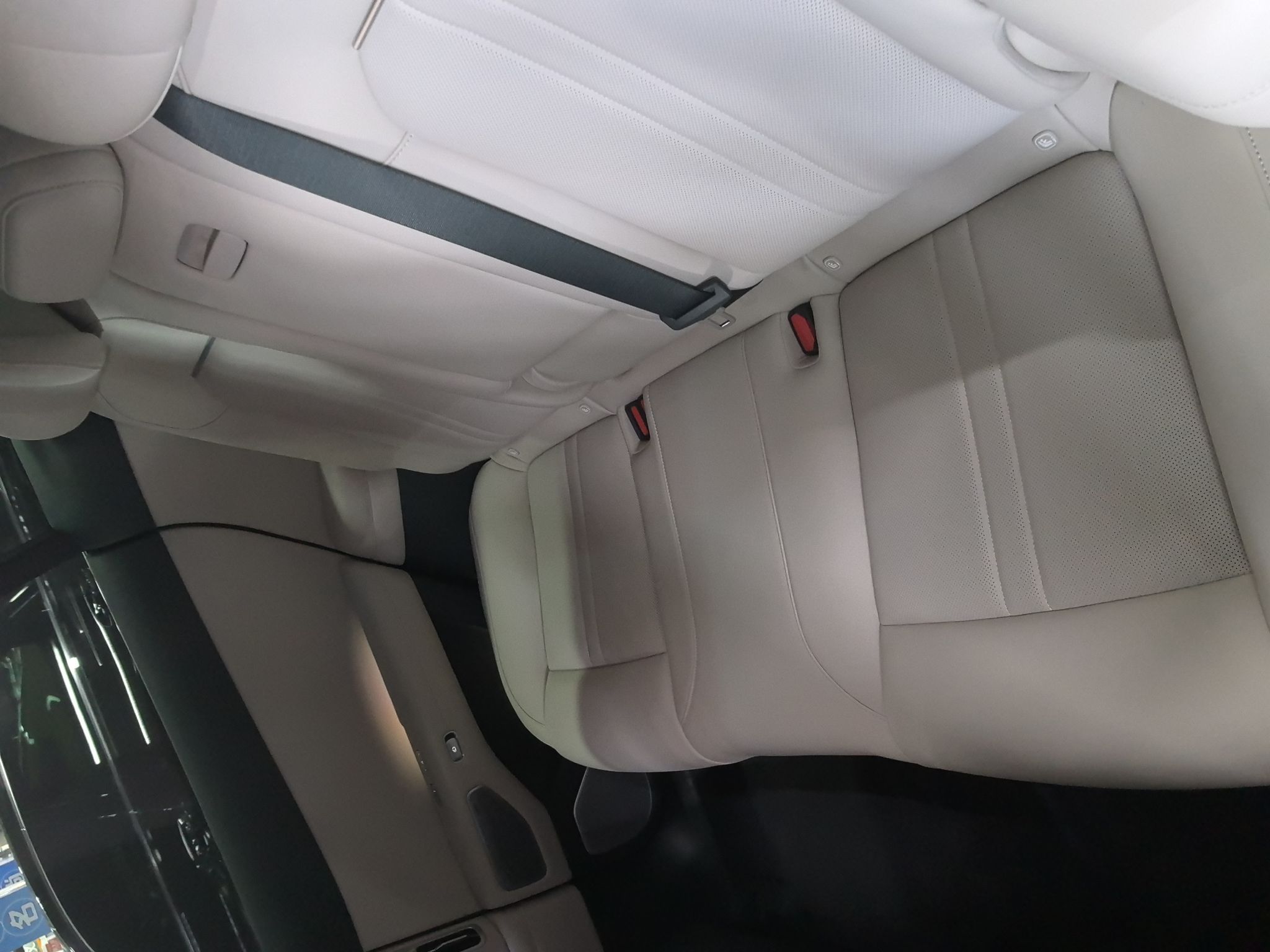 Xiaomi Auto YU7 2025 Ultra-Long Range High-Performance All-Wheel-Drive Max Edition — снимка 19