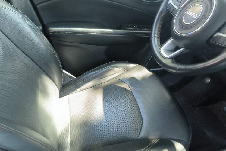 Used Jeep Compass 2017 200T Automatic Family Edition