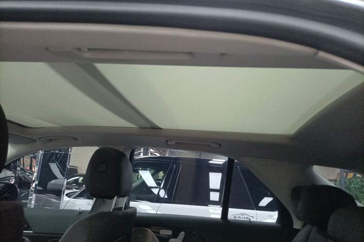 Used Mercedes-Benz GLE 2023 GLE 350 4MATIC Stylish Model