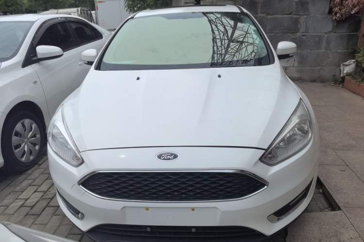 Used Ford Focus 2017 Hatchback 1.6L Automatic Fashion Edition Smart Drive Version