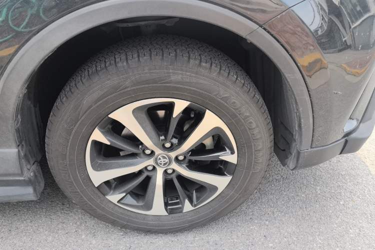 Used Toyota RAV4 2016 2.0L CVT Two-Wheel Drive Smart Edition China V Standard Exterior 8