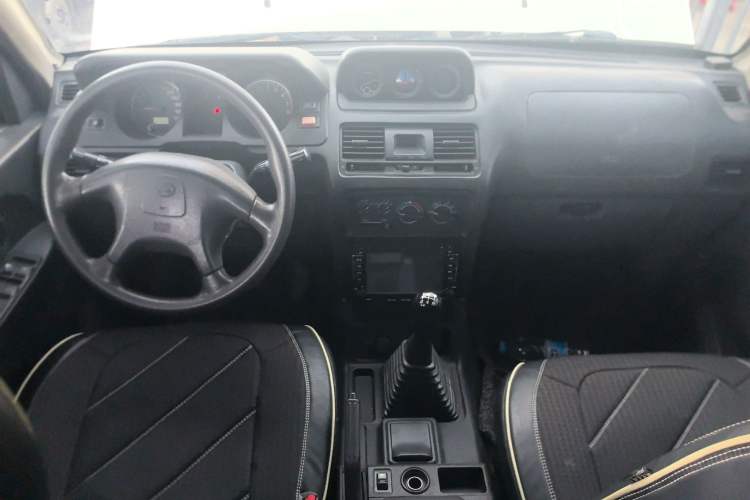 Used Leopaard Heijingang 2013 2.2L Manual 4x4 Standard Edition
